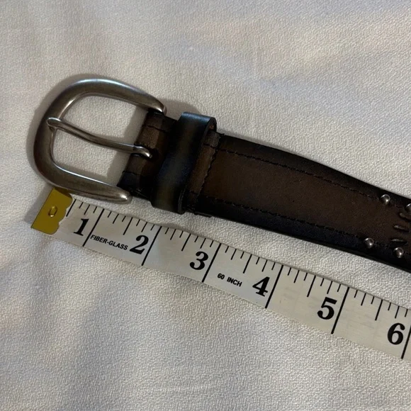 Elegant Vintage Black Leather Belt with Silver Buckle - Size M - Picture 6 of 8